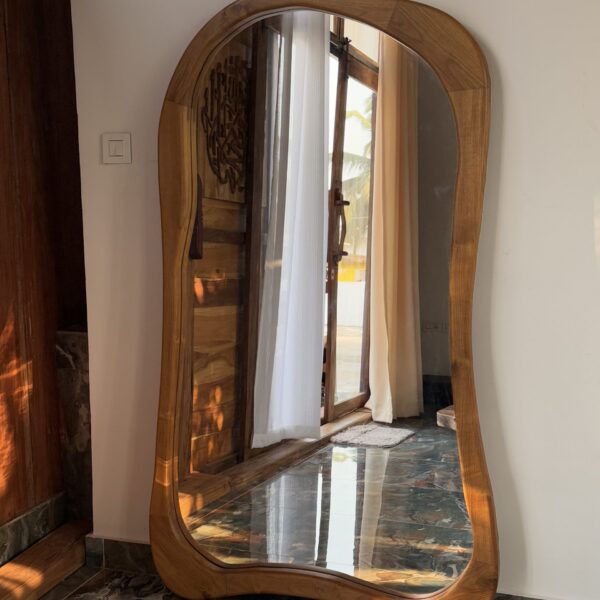 Amoeba Live Edge Mirror