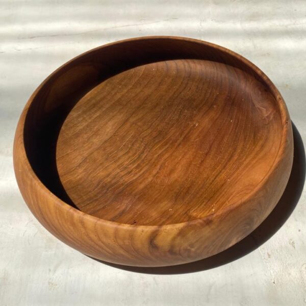 Curved Rubana bowl 40x9
